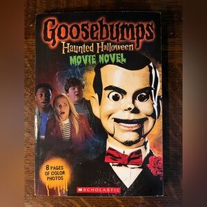 Goosebumps Haunted Halloween Movie Novel, 2018 Scholastic
